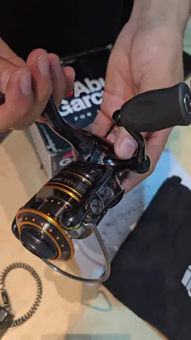 Sold out Abu Garcia Citrus Max 3000 New old stock Kondisi mulus Kelengkapan: -Reel -Box -Schematic -pouch Harga 690.000 _____________________________________________ Lokasi Mitra Bengkel pancing: 📍Jl. Sunter Karya Selatan 2 Blok E7 no. 6 (Komplek DKI) Tanjung Priok, Jakarta Utara Call/WA: -0895-4008-86382 Facebook : Mitra Bengkel Pancing FB Page: https://www.facebook.com/mbpancing?mibextid=ZbWKwL Instagram: mbpancing Tiktok : mbpancing ________________________________________________ #mbpancing #mitrabengkelpancing #servispancingjakarta #customreelpancing  #repairreelpancing 