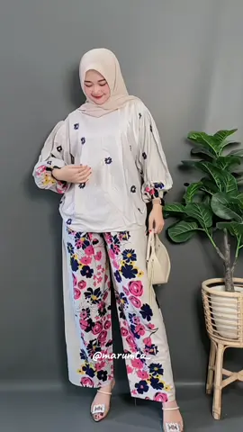 Onesetnya adem banget, motifnya juga nggak pasaran💕 #fypシ゚viral #outfitideas #setelanwanita #oneset #outfithijab 