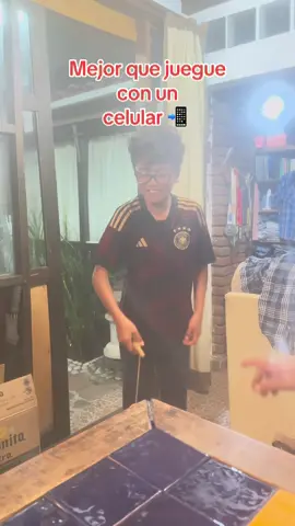 #porfinunniñosincelular 