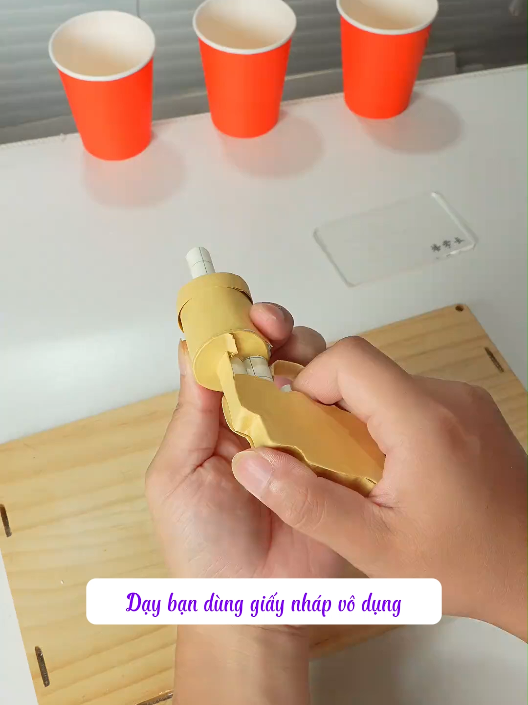 Làm khẩu súng lục ổ quay vui vẻ #handmade #funny