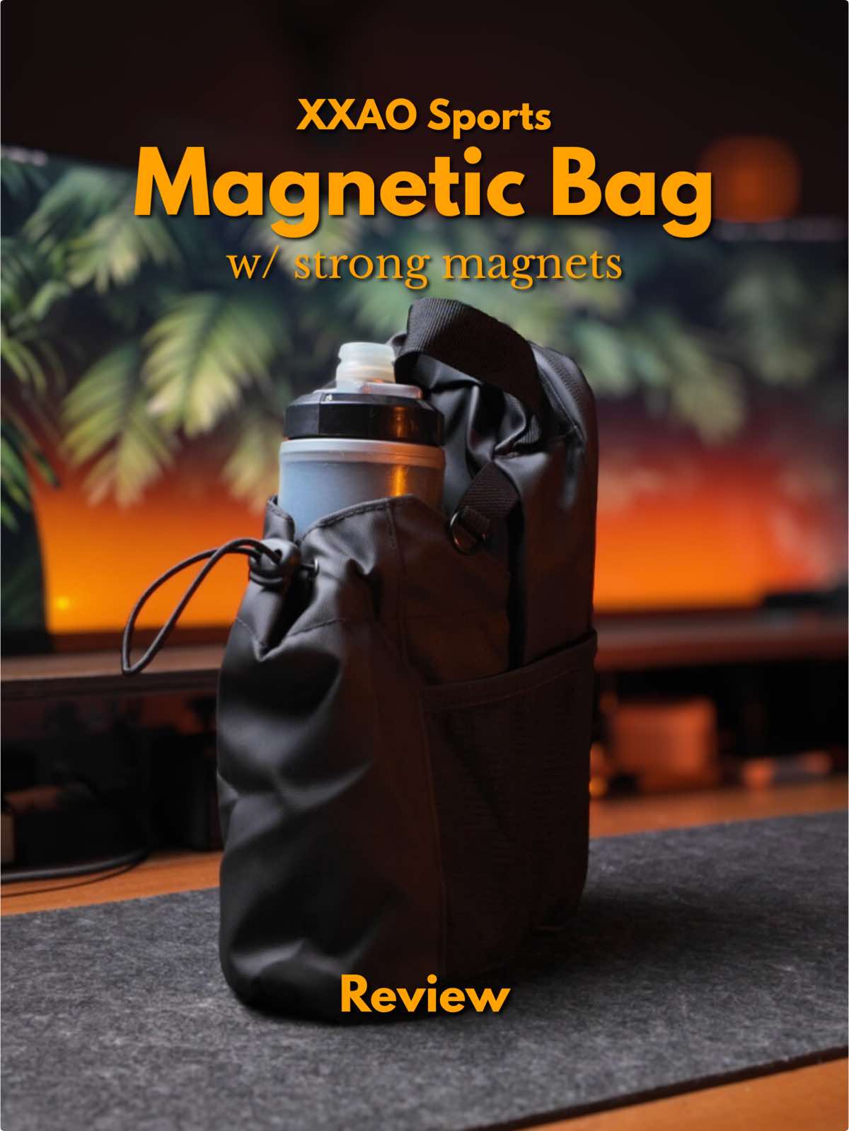 Mini gym bag with strong magnets so you can organize your gym essentials without placing it on the ground | XXAO Magnetic Gym Bag #gymbag #gymessentials #magneticgymbag #fitnesstips #review