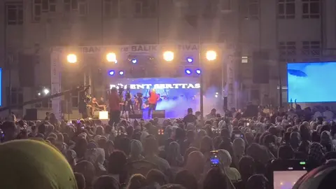 Bülent Serttaş konseri..