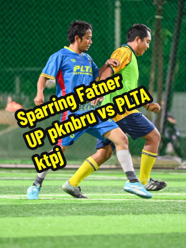 main no 2,,poto2 no 1 @mdhrival_  #minisoccer  #fyp #foryoupage  #beranda  #CapCut 