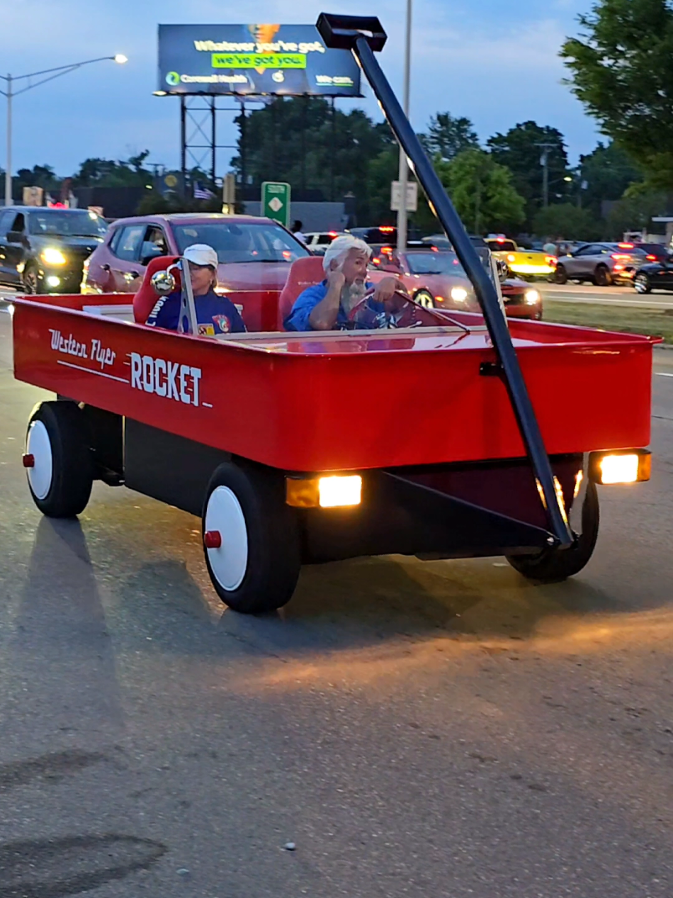 Western Flyer Rocket Red Wagon Car Drive By Engine Sound Woodward Dream Cruise 2025