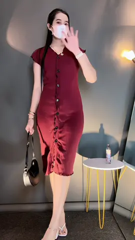 bahan halus melar tidak molor warna burgundy nya mewah pol chekout sblm kehabisan warna 😘😍#dress #fyp #fyppppppppppppppppppppppp 
