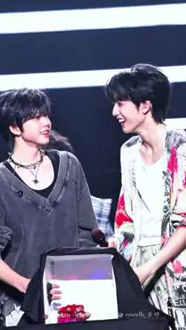 Quả thanh long có đúng hông mn 🥰#zhuleft0506 #tfgiatocf4 #tung200918 #xuhuong2500 #nguyenhang 