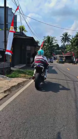 ter ngiang ngiang tabola bale #promomakanmerdeka  #lewatberandafyp  #ninja250indonesia  #ninjafi250  #ninja250fiold 
