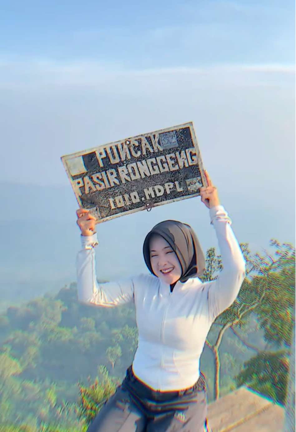 #fyp#pendakicantik #gn pasir ronggeng #cianjurjawabarat 