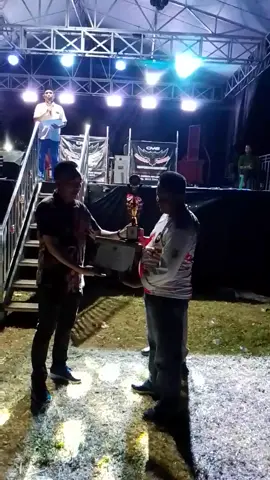 Pembagian hadiah perlombaan peringatan HUT RI ke 80 Kecamatan Bandar Surabaya  Terima kasih Kepada Semua masyarakat Bandar Surabaya atas partisipasi dan dukungannya untuk meramaikan dan memeriahkan Peringatan HUT RI ke 80 tahun 2025 Terima kasih semoga Sukses selalu untuk Bandar Surabaya dan Lampung Tengah juara
