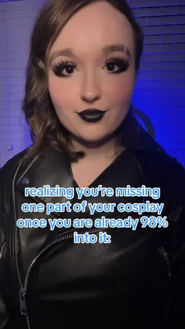 especially when you’re going to a convention 💔💔💔 #cosplay #makeup #videogame #dateeverything #bobbypinncosplay 