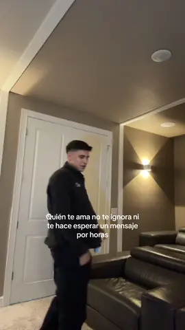 Buscando mil razones para que te quedes. 