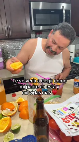 He was making my sister, my mom, & I Paloma’s 🥺😂