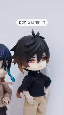 🙄🇮🇩✨️ gemes kan...di @kyou.id kalian bisa dapetin figure nendoroid segemes ini, abah zhongli ganteng banget oyy...😩💗 #zhongli #scaramouche #danheng #aether #nendoroiddoll 
