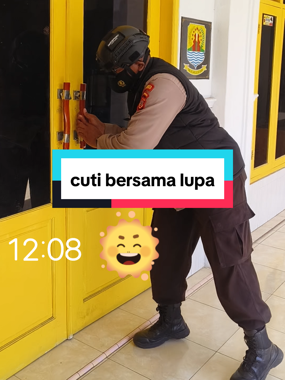 wah.. ini kan masih libur ya... #bahagia #patroli #libur #desawanasabalor #hiburan @Humas Polresta Cirebon @DEDIMULYADI @patroliindosiar @kompascom 