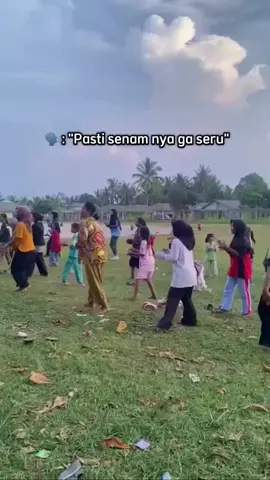 senam bergoyanggg~💃 #pmm #bergoyang #fypシ #trending #warga62 