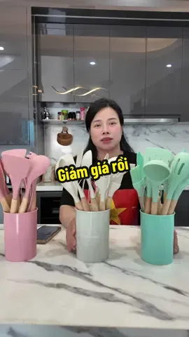 Cách tăng cảm hứng nấu ăn là đây #thaothontha #nhabep #dungcunhabep #dungcunhabepsilicon 