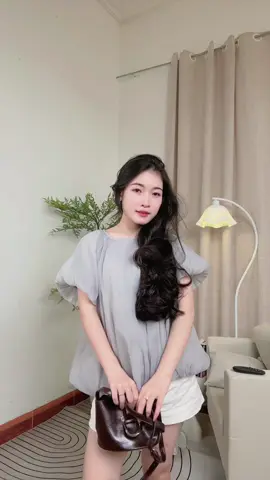 Chiếc áo giúp chị em che hết bụng lun ạ ❤️❤️
