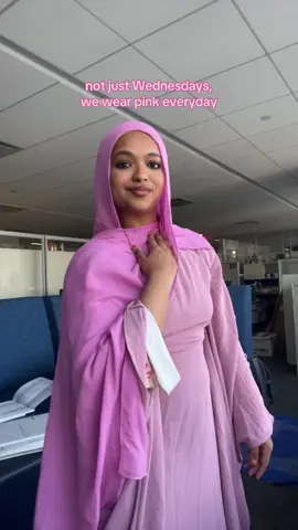 prettiest fit ever ughhh, I love #pink #hijabi #fyp 