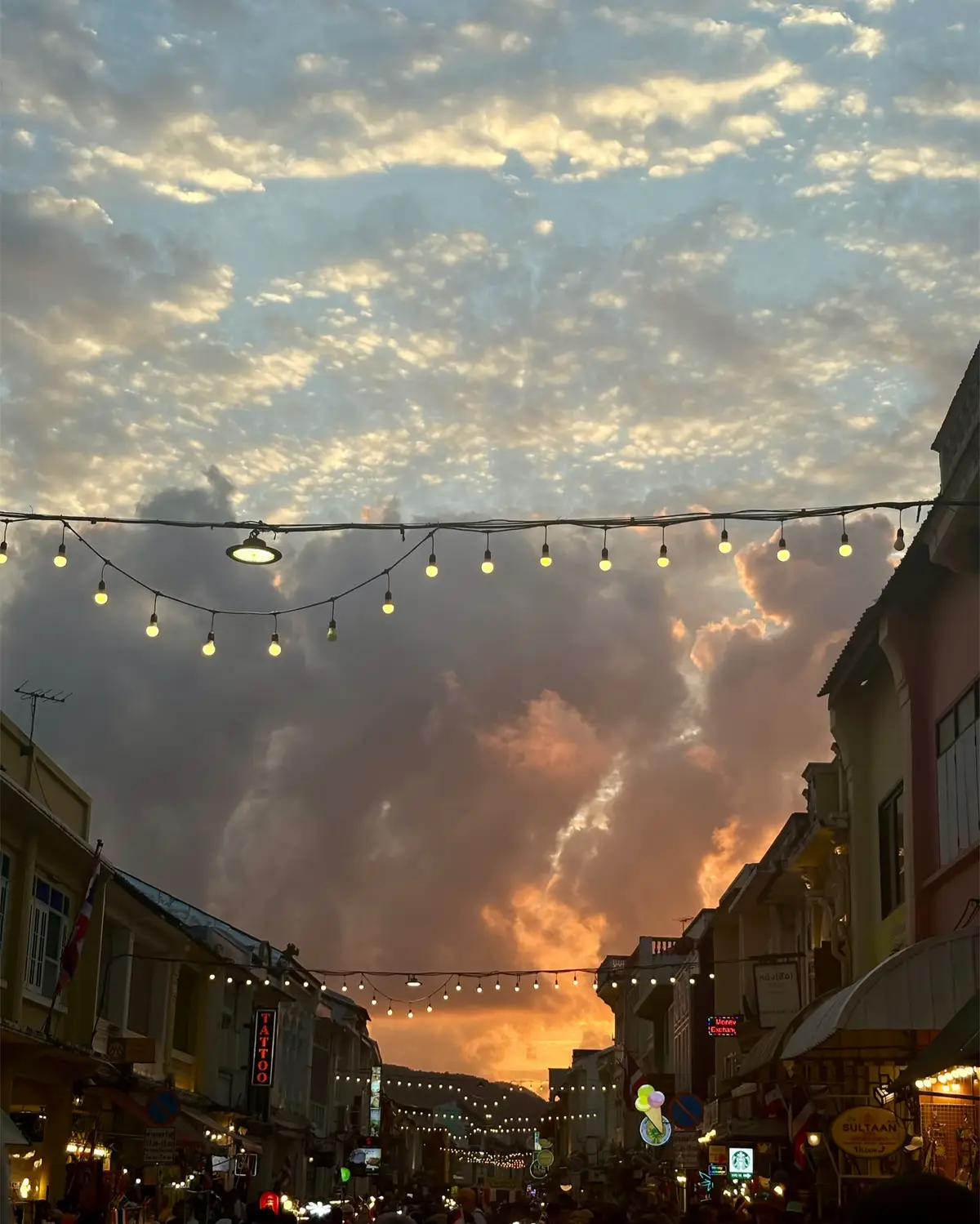 Evening sky at Phuket 🌅 #phuket #solotrip 