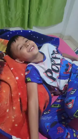 Mande a mi hijo a dormir en el suelo #bloodstrikeclips #hijo #paratiiiiiiiiiiiiiiiiiiiiiiiiiiiiiii #bloodstrikemobile #creatorsearchinsight 