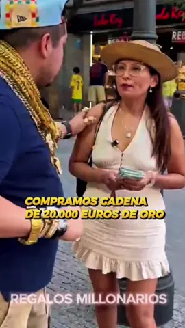 comprando cadenas de oro para mí seguidora peruana ana María. #famosostiktokers #fyp #parati #famososmexicanos #joyasdelujo 