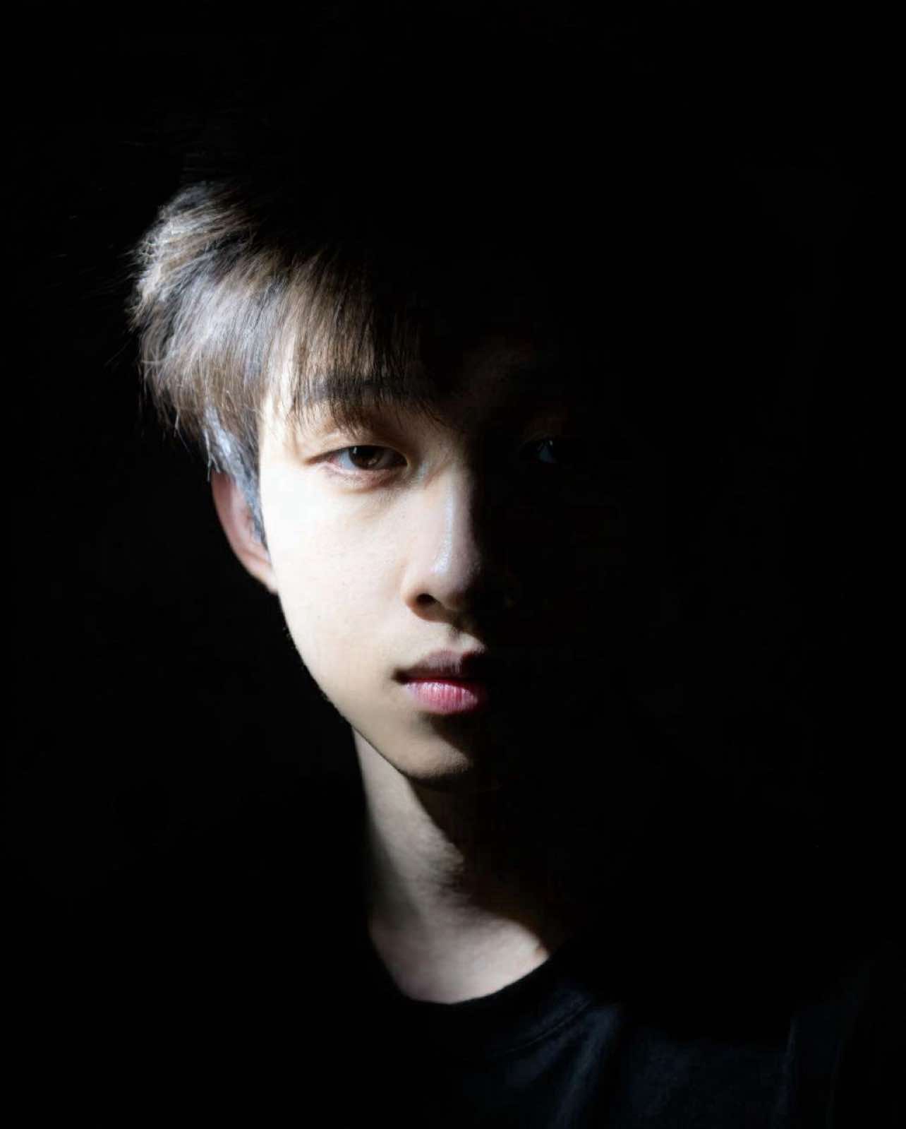 Thương má em hồng… #VinhMC 