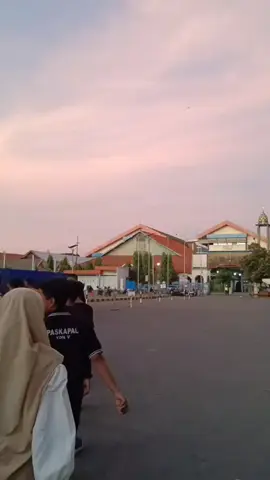 #paskapal #smkteknikpalsurabaya #fyp #ptpalindonesia #sunset 