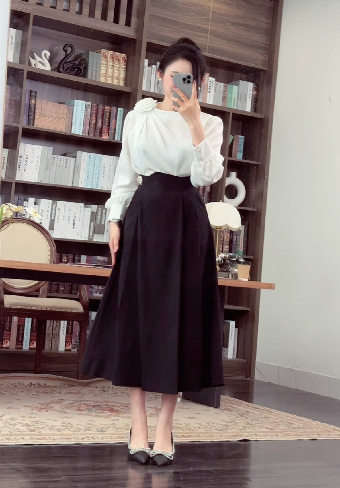 Thứ 2 diện set này đi họp mấy điểm đây ạ?