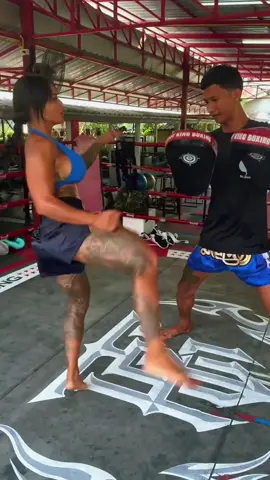 Is just one of those days 😈💥🫵🏾 #muaythai #kickboxing #combatsport #viral #martialarts 