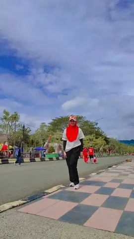 Moment Merah Putih Kami dari Buol Sulteng,, MERDEKA !!!  CFD senin pagi di area Jalur 2. Lagi Candu Sama Dance Dendang Minang 🥰 #merahputih #sulteng #sukubuol #kemerdekaan #laguviral 