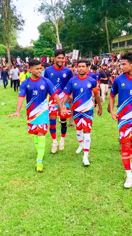 ফুটবল শুধু খেলা নই এটা আমাদের রক্তে মিশে যাওয়া ভালোবাসা  ⚽❤️‍🩹😊 #football #viralvideo 