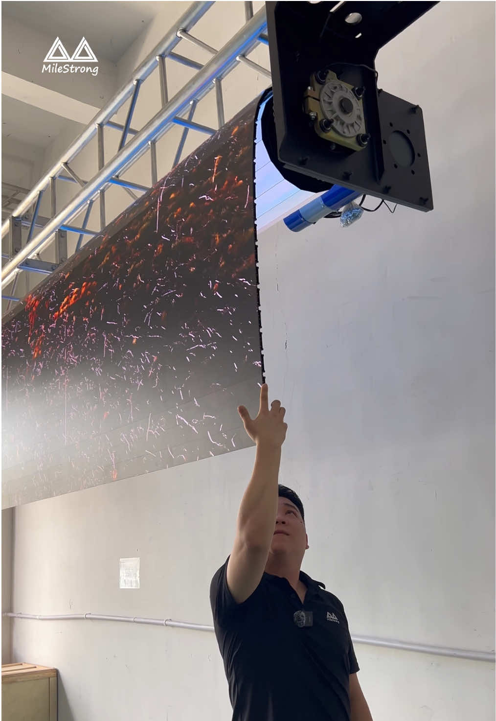 When Made in China Meets New York's Times Square#Milestrong #ledcurtain #rollableled #ultrathinscreen #leddisplayfactory 
