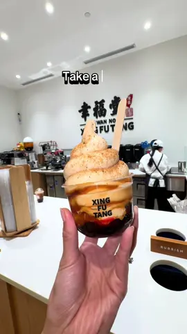 Best black boba ice cream I’ve had to date! 😍😭 I still dream of this ice cream 🍦🍦🍦  #boba #xingfutang #icecream #fyp #foryoupage 