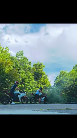 Let it burn baby 😈🔥🔥🔥🔥#motorcycle #r3 #bikerboy #fyp #goviral @jaxin_shelton 