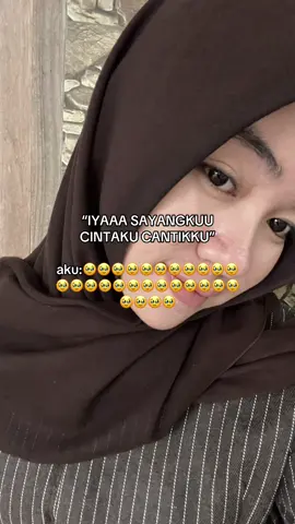 🥹🥹#fouryoupage #masukberandafyp #trending #siapasangka #zxcybafyp 