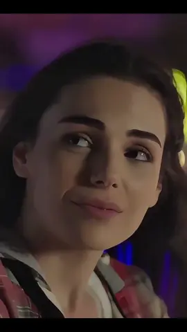 Aslında Çok Derin Acıların Var Senin SAKLAYAMIYORSUN. 🥀🖤