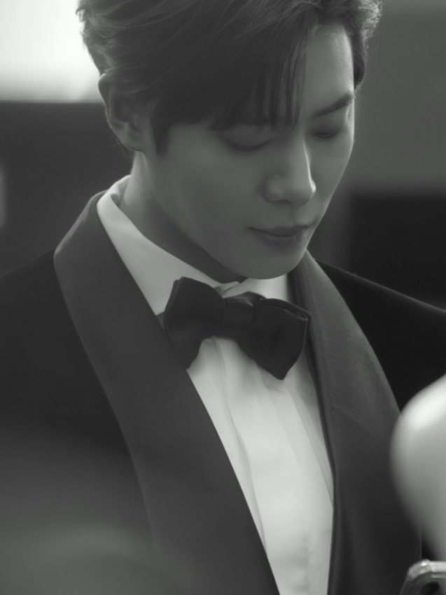 Senyumin aja yah saaayyy... Minimal setelah liat wajah tampannya Cuyoung, beban hidup berkurang dikit yaa... 🤧😍🤩🫶❤️ #chooyoungwoo #chooyoungwooedits 