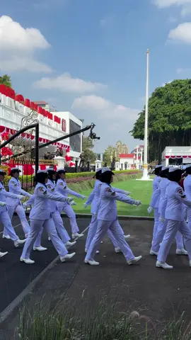POV duduk depan row 2 blok E #hutri80indonesia🇮🇩 #upacaraistananegara #dirgahayuindonesia #istanamerdeka #promomakanmerdeka 