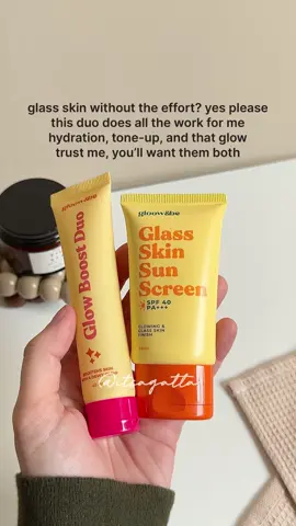 effortless glow, hydrated skin, and sun protection—all in one perfect duo ✨ #gloowandbe #gloowbi #gloowandbesunscreen #gloowandbemoisturizer 