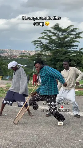 He is dancing because of what God has done for him@Alayo dancer olamide🦵 #kungfumaster00 