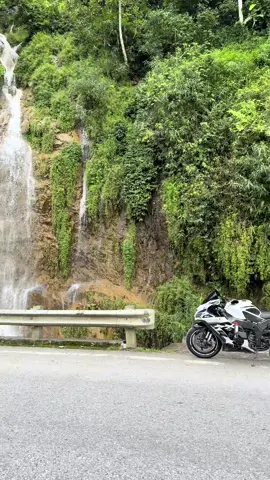 Cảnh từ tp Bắc Kan đi qua Lạng Sơn 
