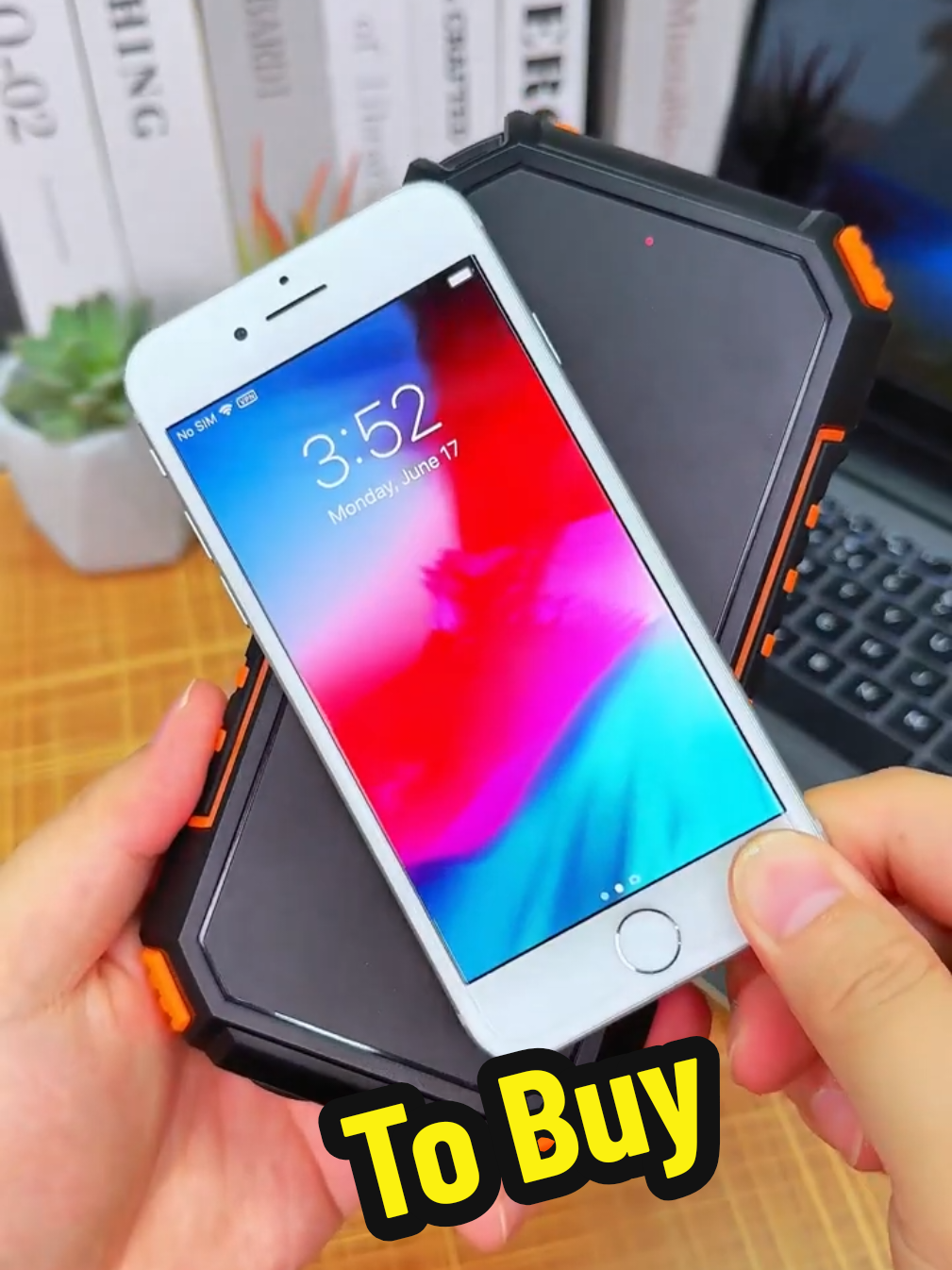 T11w  solar power Bank 20000mah waterproof with LED LIGHT  #imrannoor #mana #jojo #junaidazam #anchor @Syed Muhammad Farooq @Alirajpoot440 @JoJo Love Hovey❤️ @F🅰️®️H️🅰️N @ALI_BHATTI_333 @JoJo 