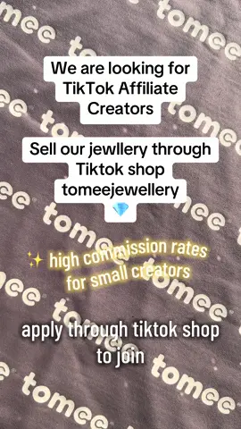 👉 “Creators 👀 want to earn while you post? Jewellery + high commission rates = easy sales 💎 Apply through TikTok Shop today!”
