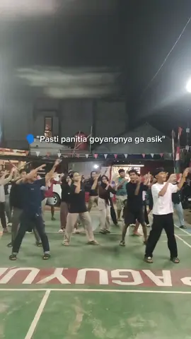 Asik banget ini!💃 #pemudapemudi #kewerkewer  #17agustus #panitia #goyang