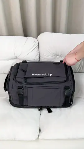 Tak perlu lagi menitipkan bagasi di pesawat🤓Ransel yang bisa menggantikan koper🥳#bagsmart #bagsmartid #ransel #backpack 