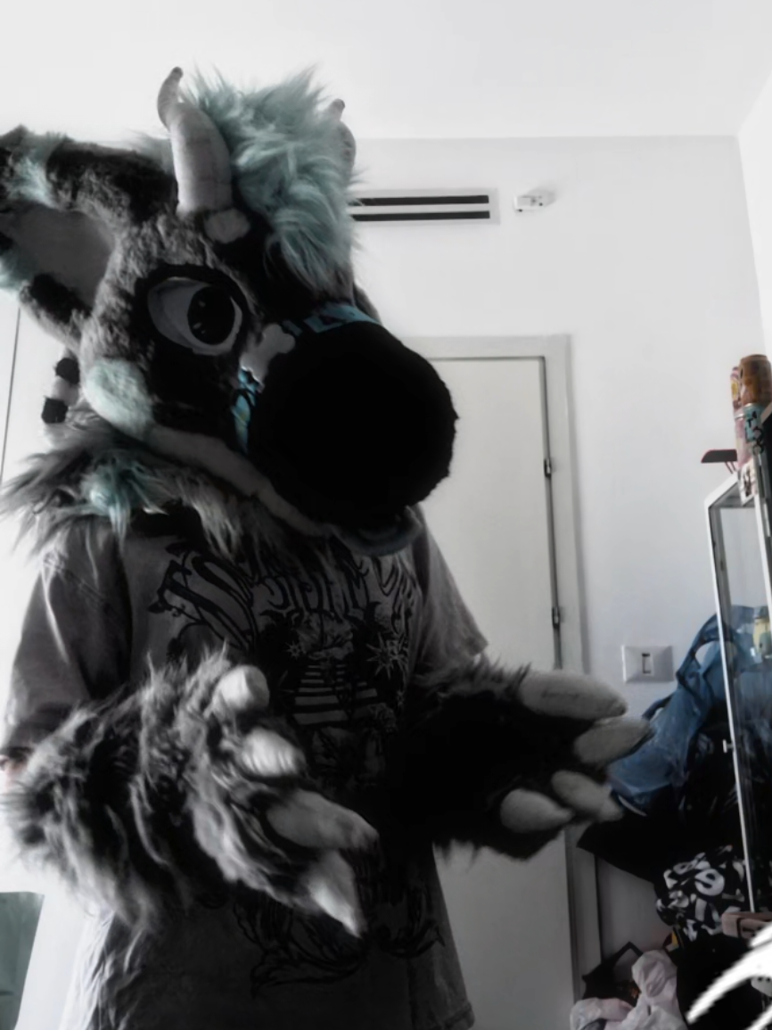 I'm a ghost👻 #furry #fursuiter #фурсьют #פורסיוט #фурсьют 