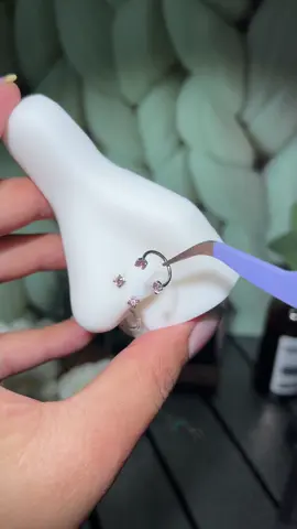 Make your nose ✨ EXTRA ✨ #noserings #piecercings #piercingsoftiktok #jewelry #piercing #jewelrybusiness #nosepiecercing #viral?videotiktok😇😇 #fypシ゚viral 
