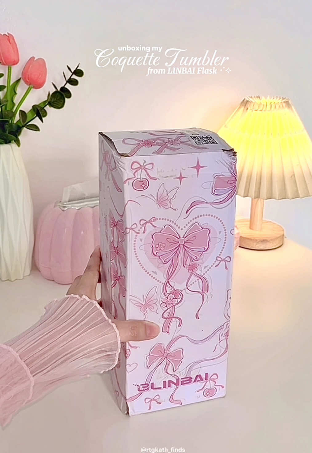 too adorable not to show off!!🥹🎀 pretty pink tumbler from @LINBAI Flask Store ⋆˚𝜗𝜚˚⋆ #tumbler #pinktumbler #coquettetumbler #coquette #flask 