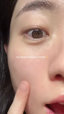Don’t forget to exfoliate 2-3x a week, Skintizen!✨ Our Alaska Volcano Clay Stick helps cleanse pores and visibly reduce blackheads in just 10 minutes, as loved by @heylina2484 💙 #SKINTIFIC #skintificofficial #alaskavolcanoclaystick
