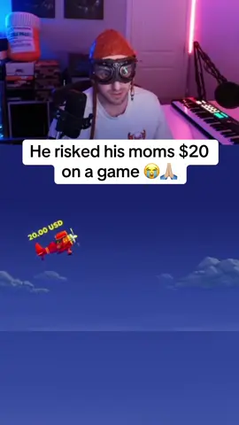 He risked his moms $20 on a game 😂 #streamer #streaming #fyp 